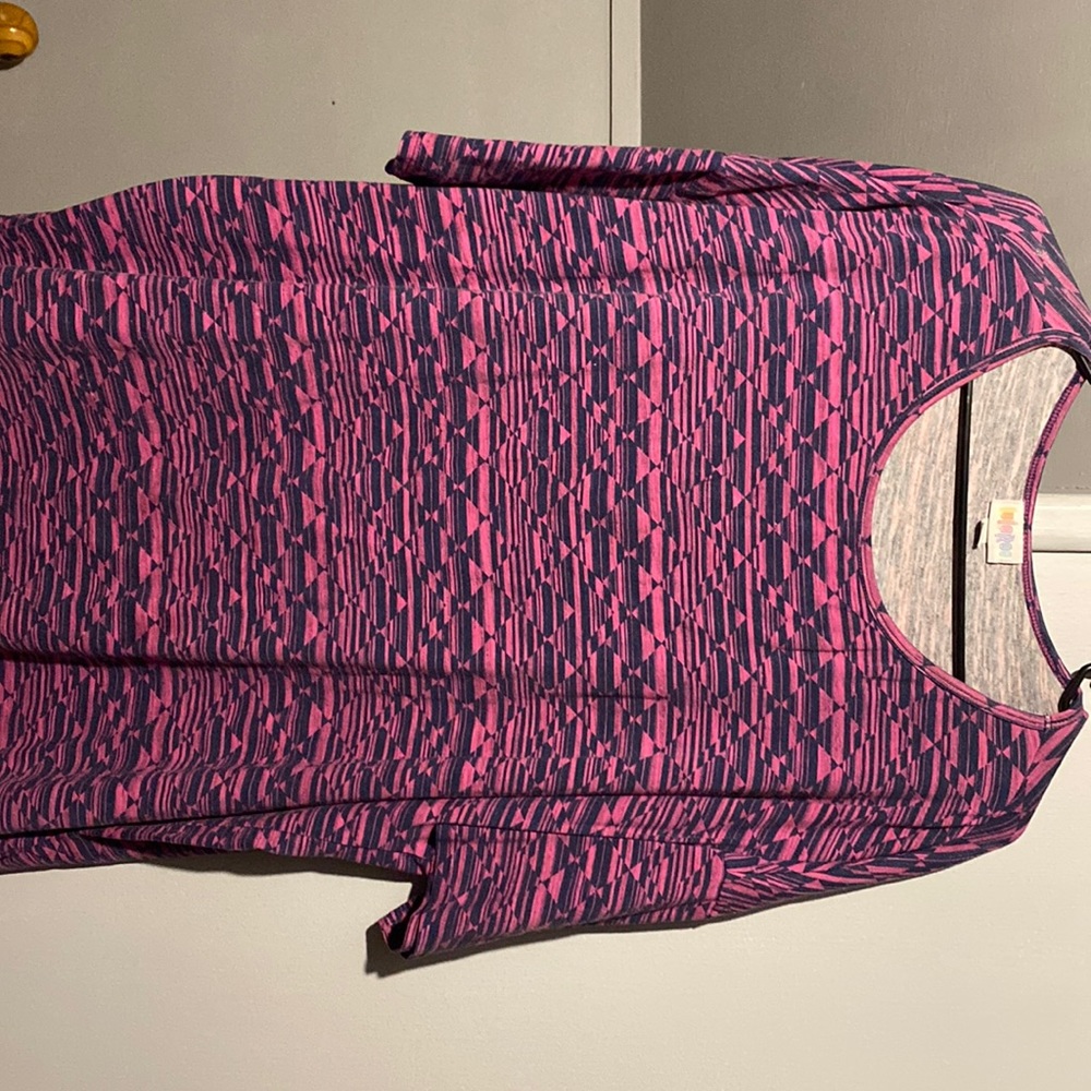 LulaRoe Irma Shirt